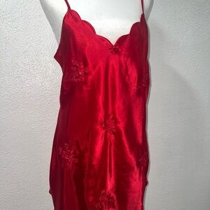 Val Mode Elegant Red Satin dress vintage.